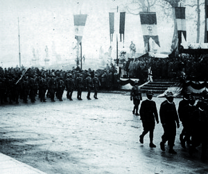 Dicembre 1918: la legione cecoslovacca sfila davanti al Re d’Italia Vittorio Emanuele III, a Padova / December 1918: the Czecoslovak Legion march in front of King Victor Emmanuel III of Italy, in Padua